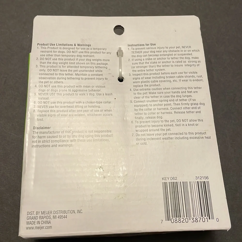 Tie out with double swivel clips 20 feet leash Up to 60lbs